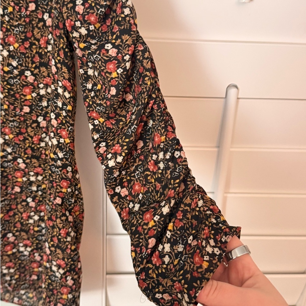Max Studio Floral Long Sleeve Blouse Size XS - Picture 8 of 9